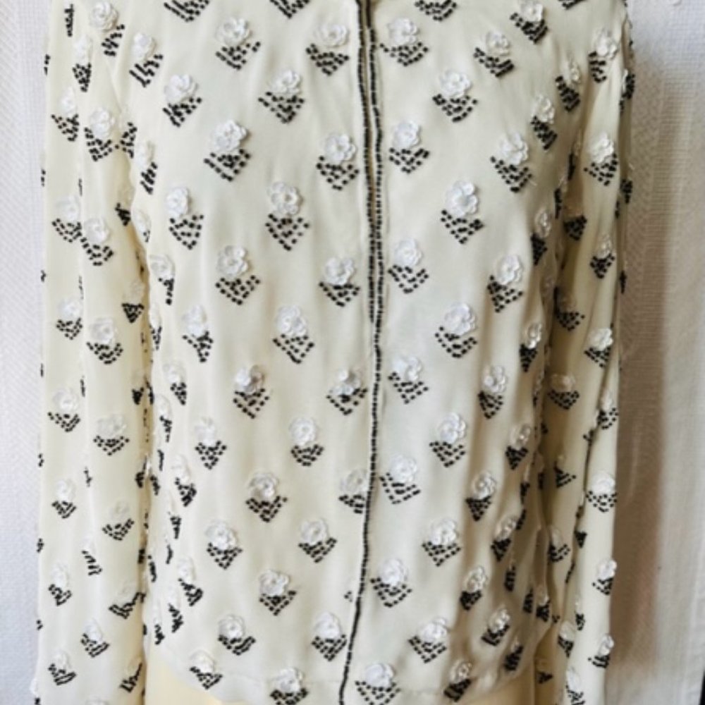 Willow & clay Cardigan, size medium,